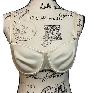 Victoria’s Secret Bra Cream Ivory Underwire Convertible Straps Strapless Sz 34D